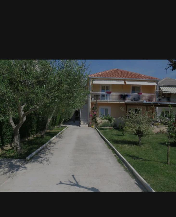 Old Salona Apartment Ngoại thất bức ảnh